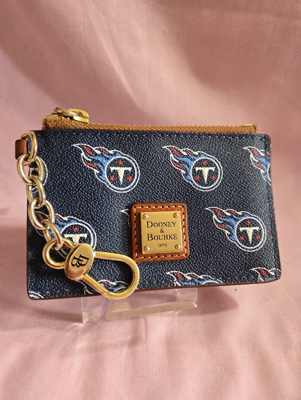 Dooney & Bourke Navy TN Titans Logo Key Pouch with Gold Hardware NWOT